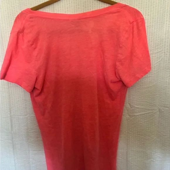 PINK by Victoria’s Secret Pink V-Neck Sequin Love Logo Top coral Size Large - Picture 5 of 6